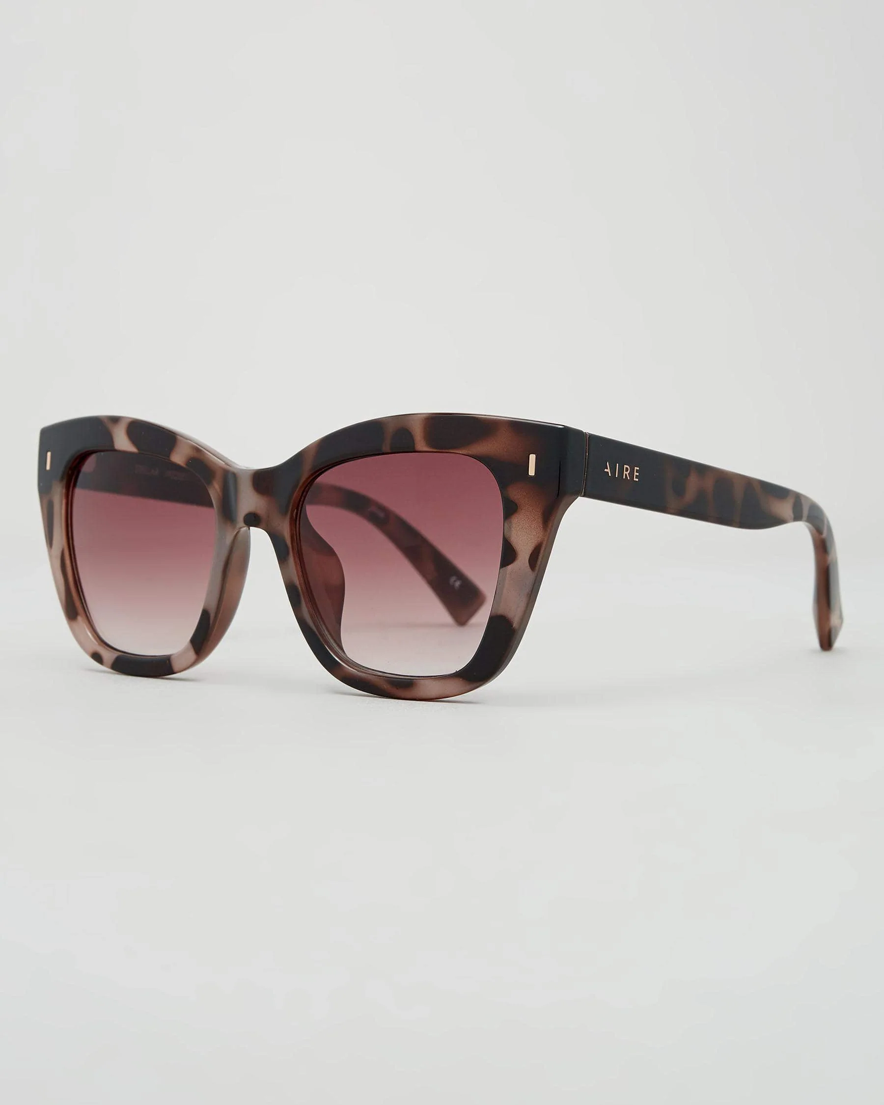 Stellar Sunnies* - Image 6
