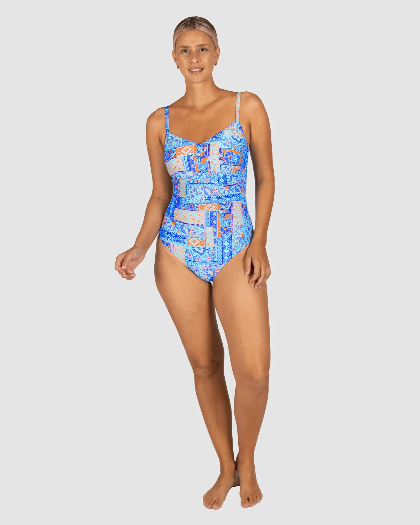 Baku Tulum D-E Underwire One Piece Swimsuit - Black