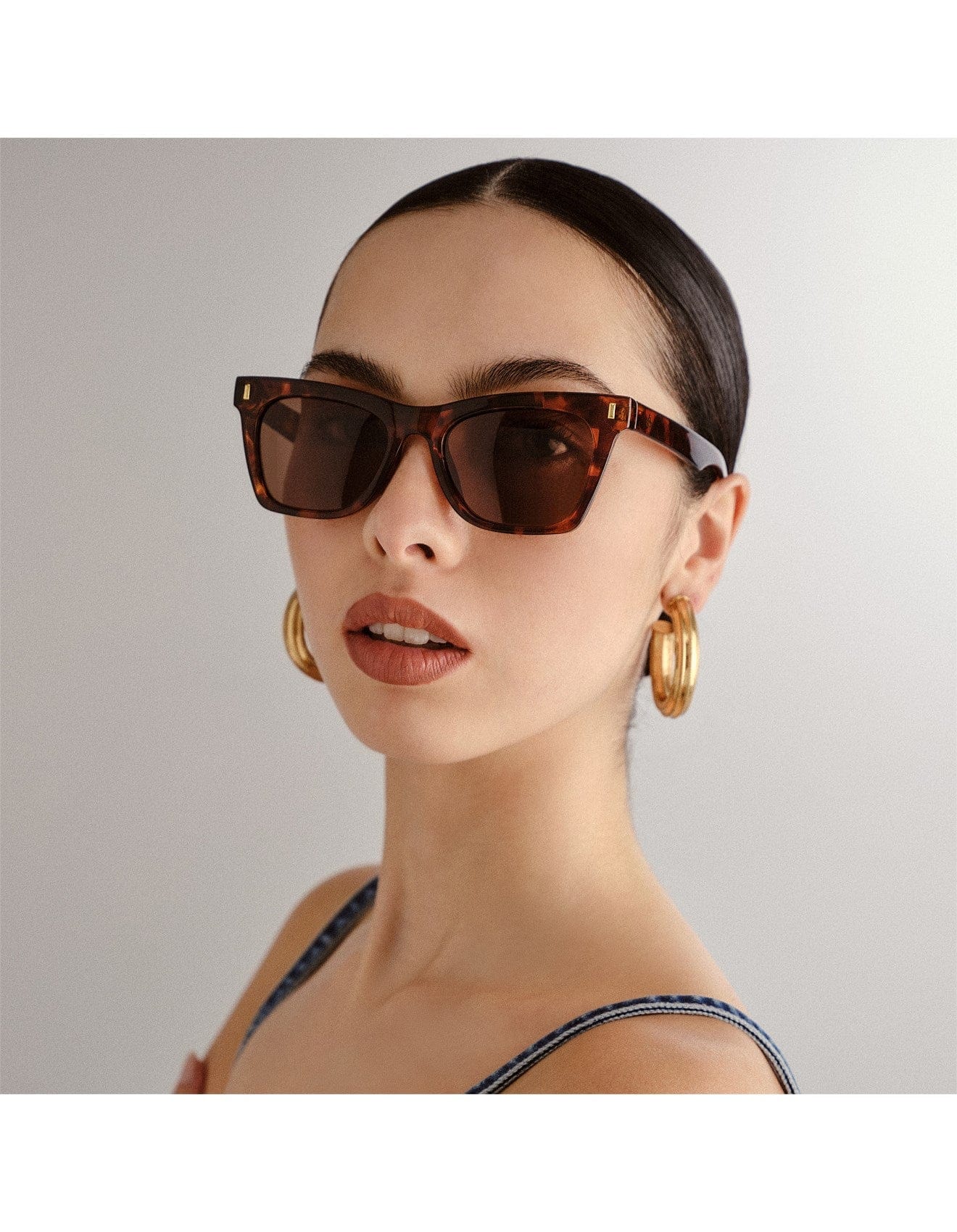 Bellatrix Sunnies - Dart Tort - Image 3