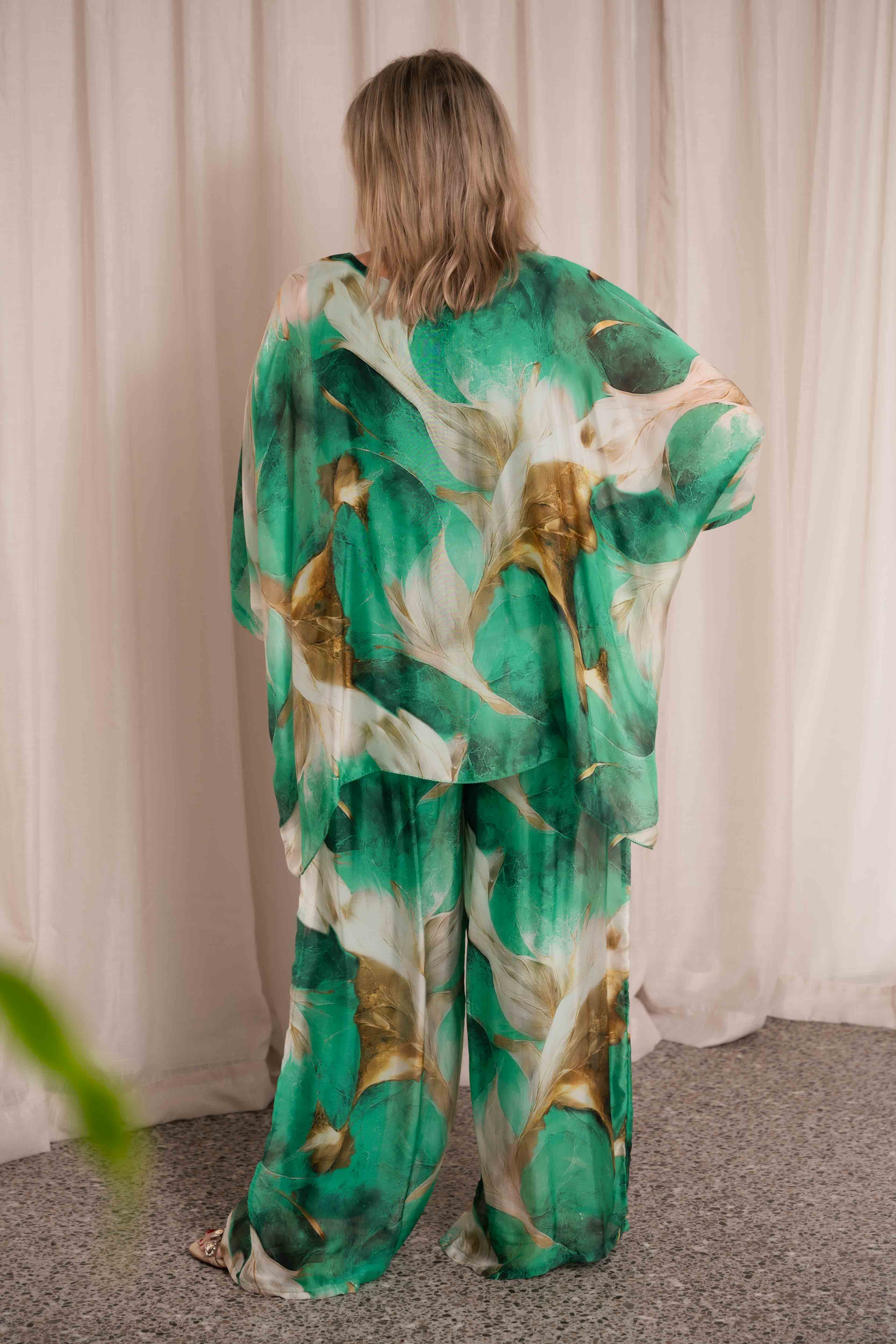 Donna Donna Savannah Silk Top - Gucci Green - Image 2