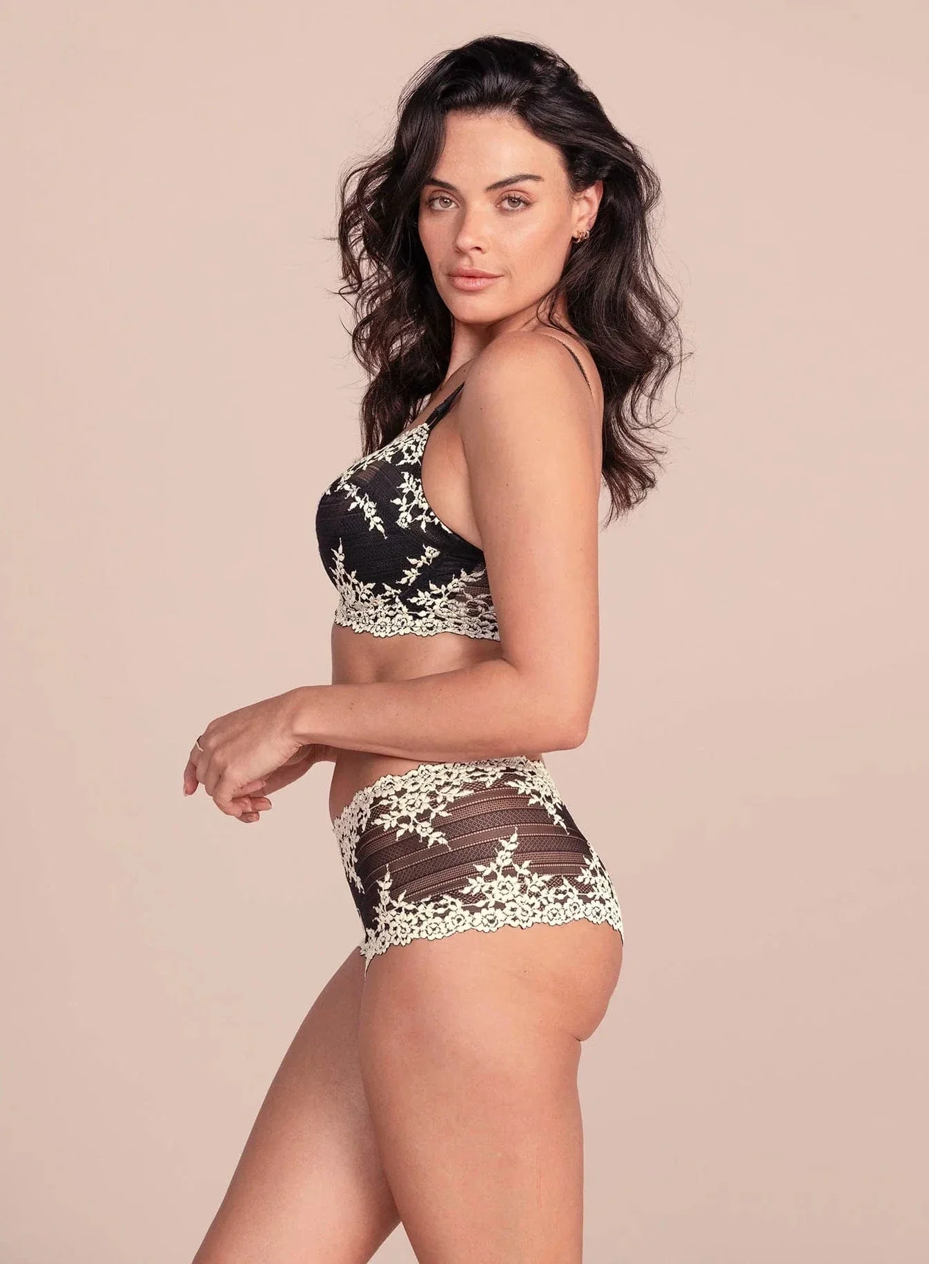 Wacoal Embrace Lace Boy Short - Image 4