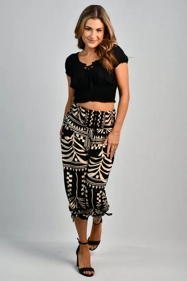 Go Girl 3/4 Rouched Tie Pants - Tribal Artisan Black - Image 3