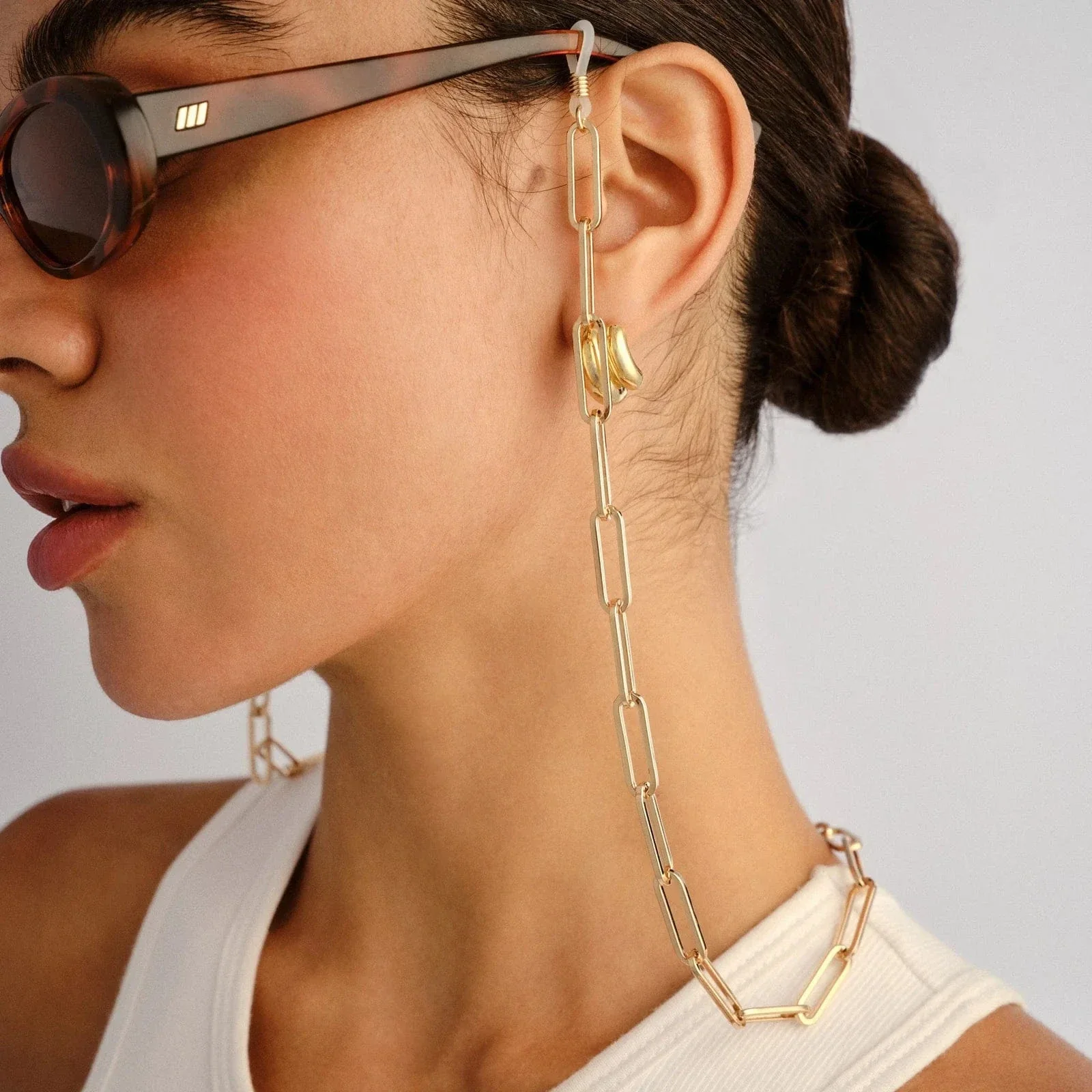 Bold Link Neck Chain - Image 2