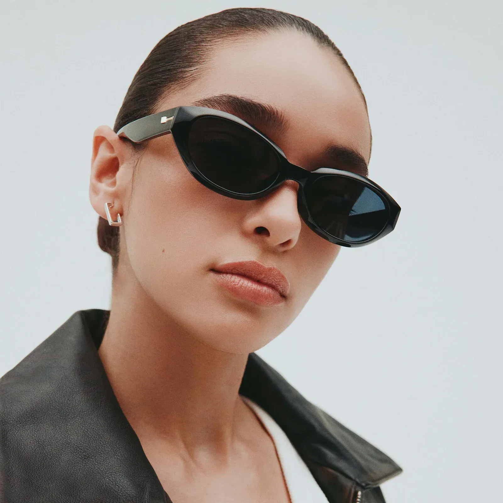 Le Specs Le Bijou - Black - Image 2