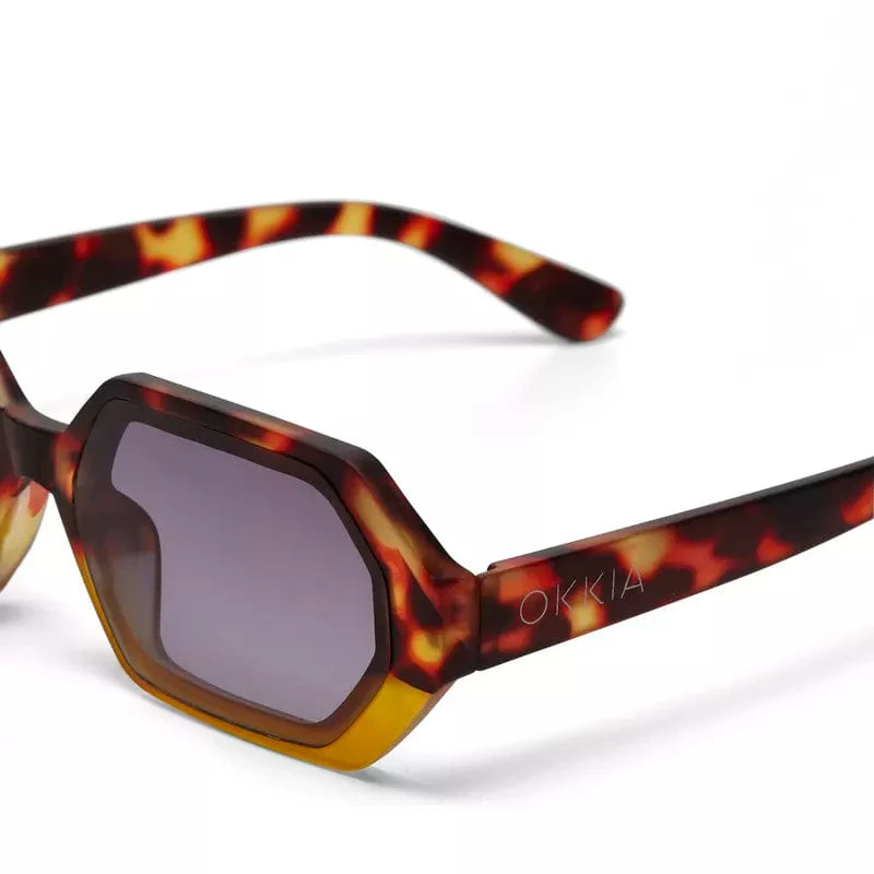 Okkia Andrea Sunnies - Image 8