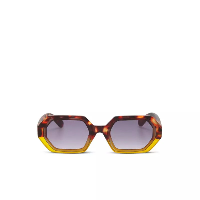 Okkia Andrea Sunnies - Image 9