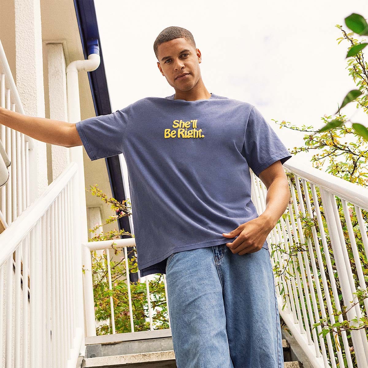 She'll Be Right 3.0 Regular Tee - Image 2
