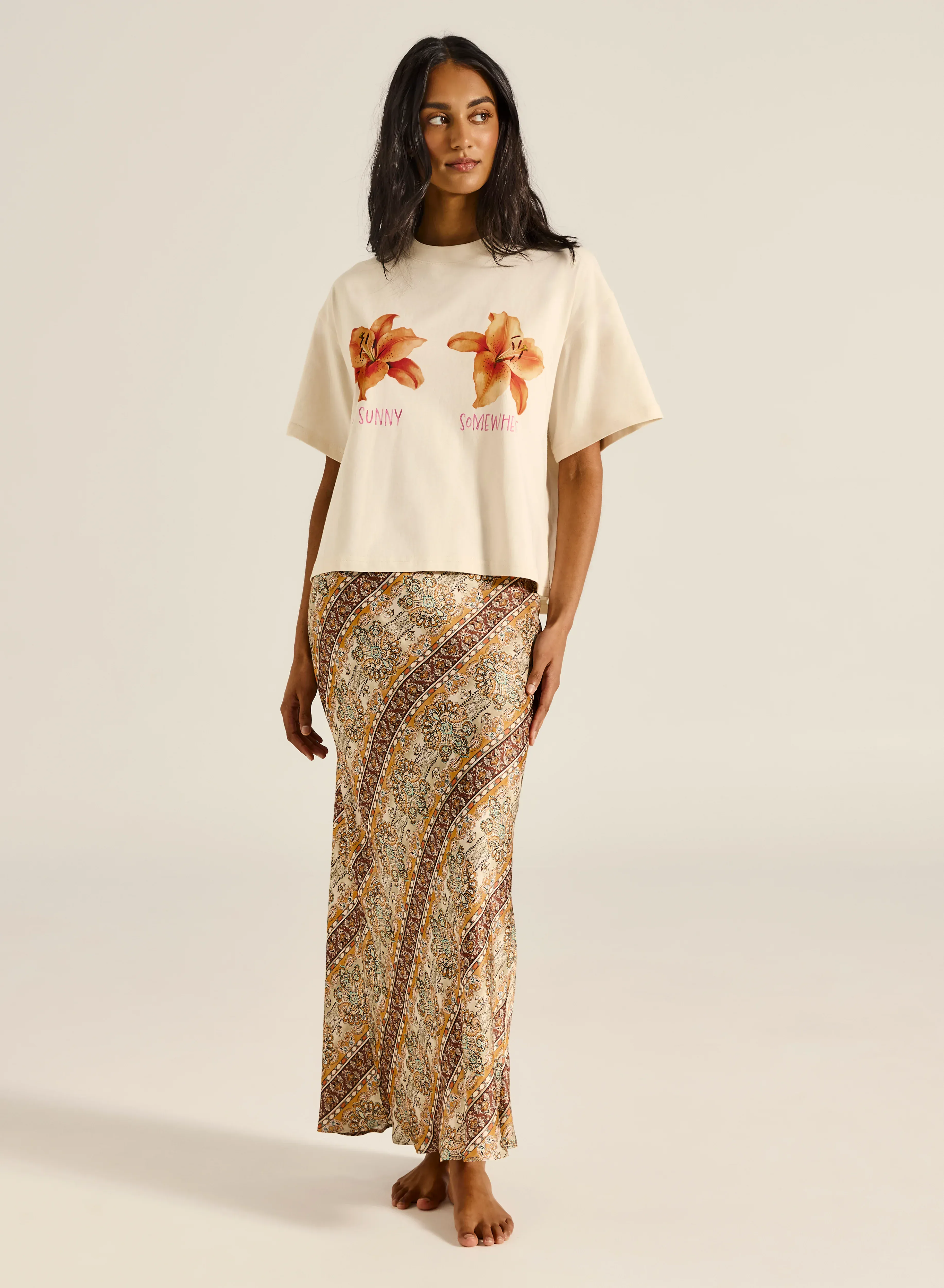 Tigerlily Rashida Lily Boxy Crop Tee - Cream
