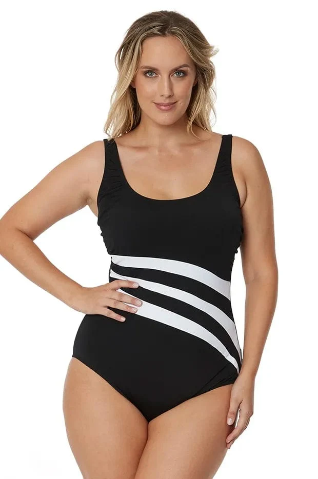 Wave Spliced DD/E Cup One Piece - Black - Image 4